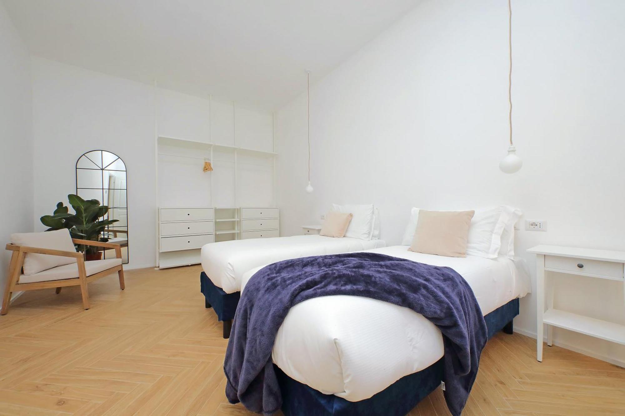 Ych-spaceful Near Vatican Apartment Rom